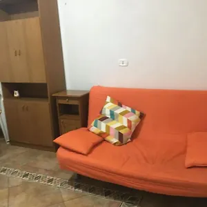 Appartamento Mansarda Arredata, Floridia