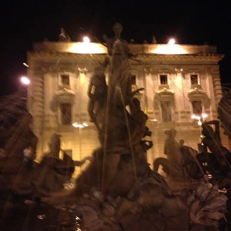 Villa G.Giuliano Floridia
